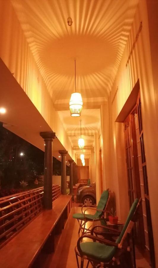 Surendram Villa วาร์คาลา ภายนอก รูปภาพ